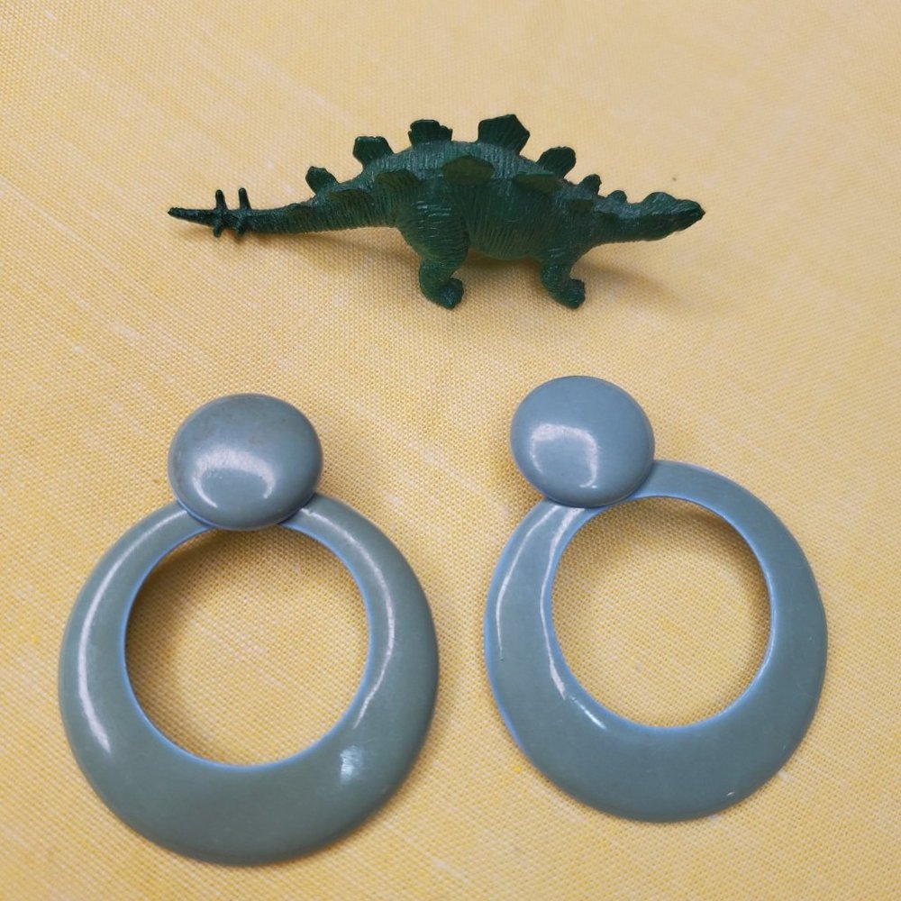 Blueish Gray Circle Earrings